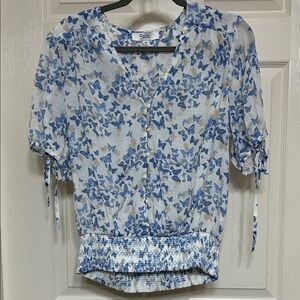 C by One Blue Butterflies Top Buttons Smocking Boho Semi-sheer V-neck Pastel L